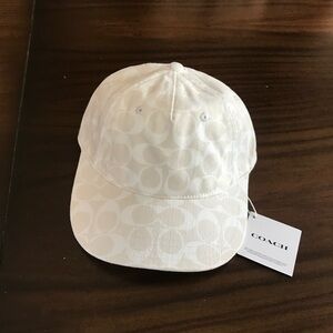NWT Coach Sig C Den Hat